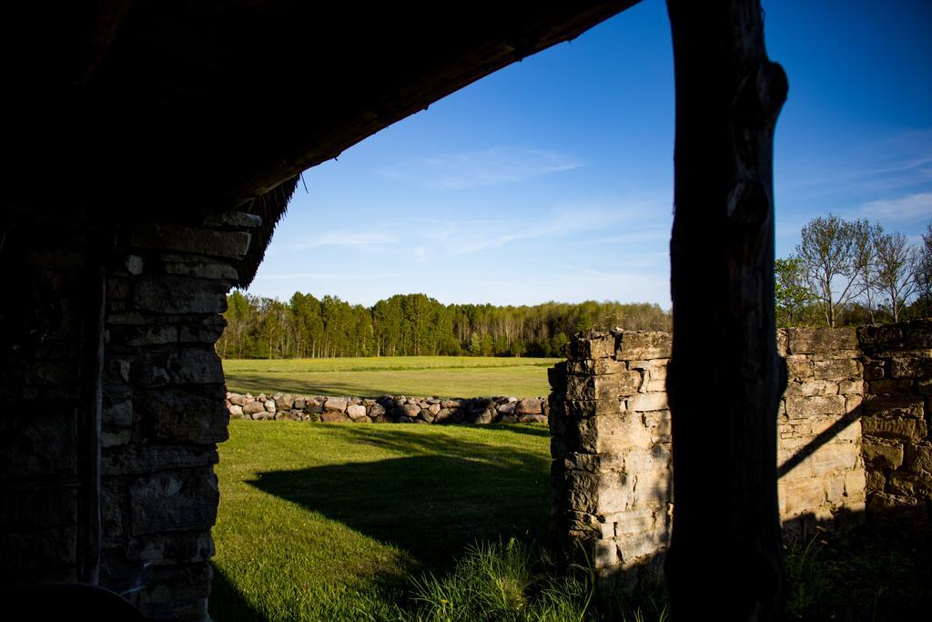 Kuusetuka Tourism Farm Pahkla Exterior foto