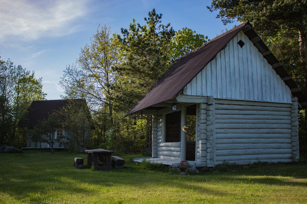 Kuusetuka Tourism Farm Pahkla Exterior foto